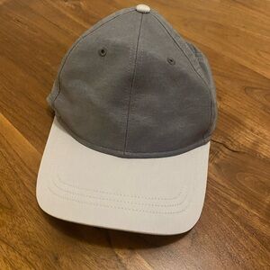 Lululemon hat